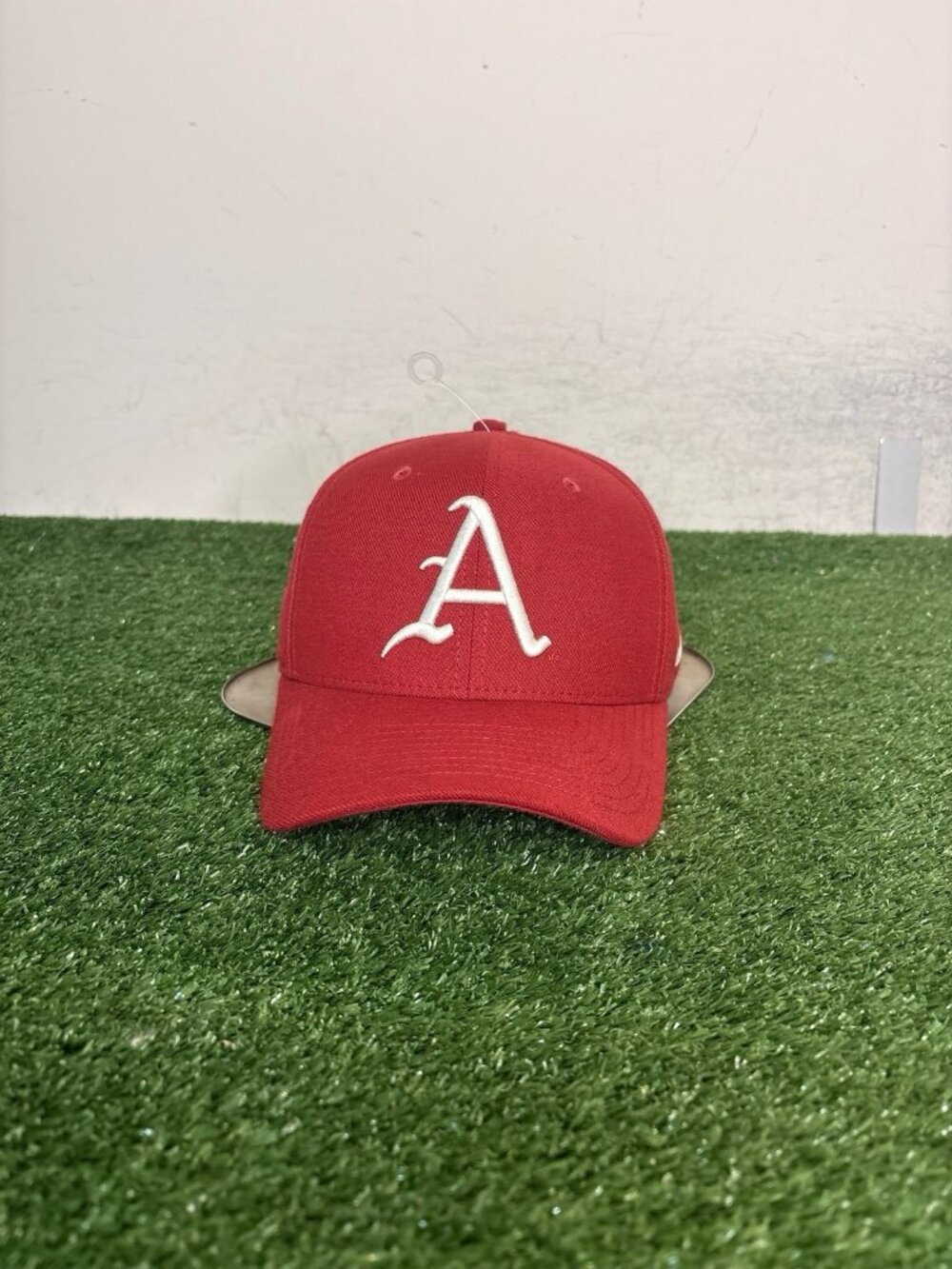 Arkansas Razorbacks hat cap fitted Small S/M nike classic99 football lighweight